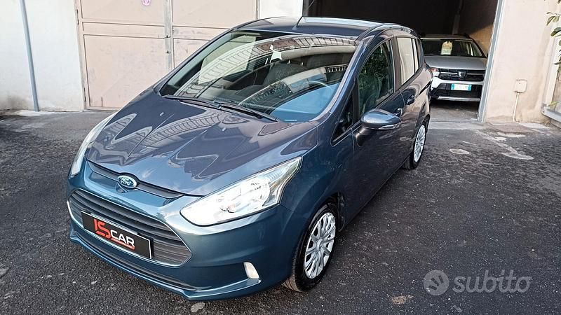 Usado Ford B-MAX Titanium 75 CV (55 kW) 2013 Gris Monovolumen