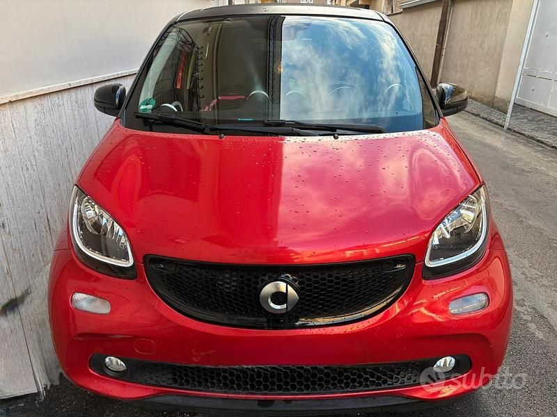 Usata Smart ForFour 71 CV (52 kW) 2016 Utilitaria