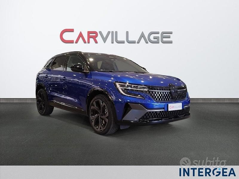 Usata Renault Austral Iconic 200 CV (147 kW) 2023 Blu SUV