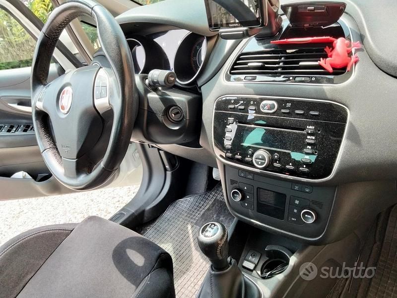 Usata Fiat Punto Evo 85 CV (62 kW) 2014 Bianco Utilitaria