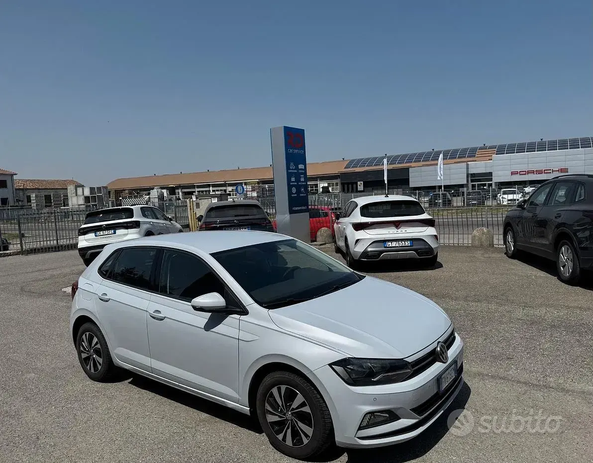 Usata VW Polo Comfortline 95 CV (69 kW) 2019 White silver met Utilitaria