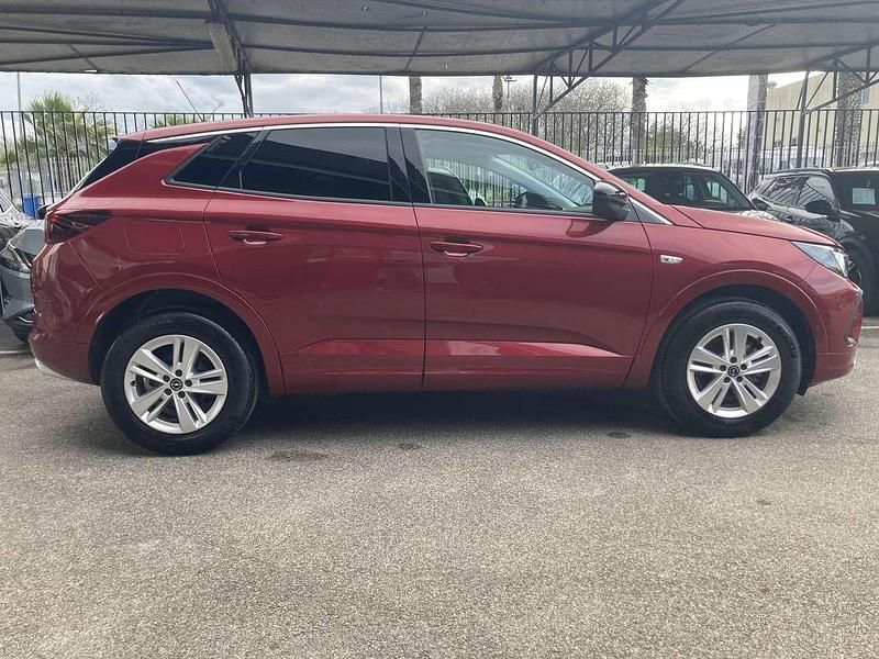Usata Opel Grandland X Edition 131 CV (96 kW) 2024 Rosso SUV
