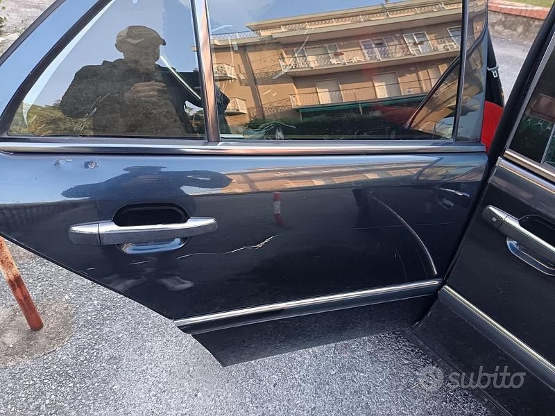 Usata Mercedes C250 1997 Blu Berlina