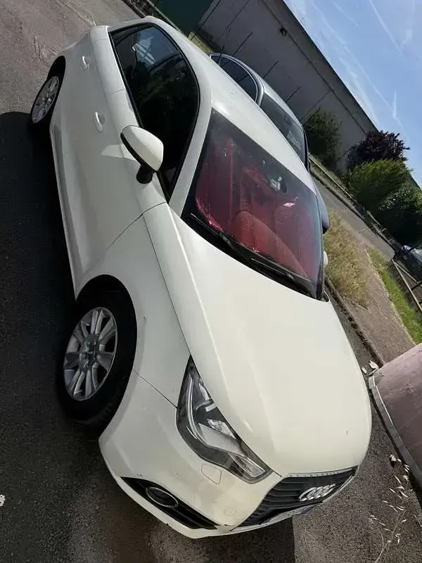Usata Audi A1 110 CV (80 kW) 2014 Bianco Utilitaria