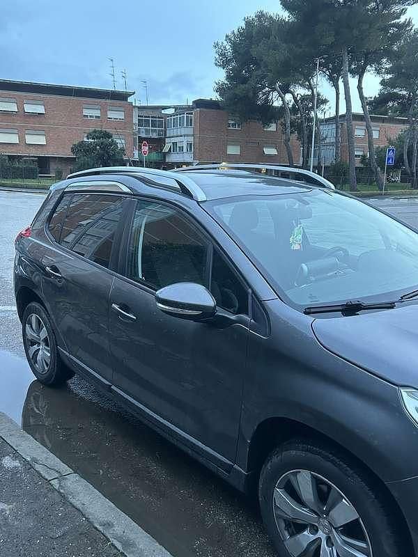 Usata Peugeot 2008 Access 75 CV (55 kW) 2015 SUV