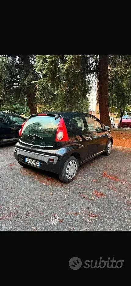 Usata Peugeot 107 68 CV (50 kW) 2005 Nero Utilitaria