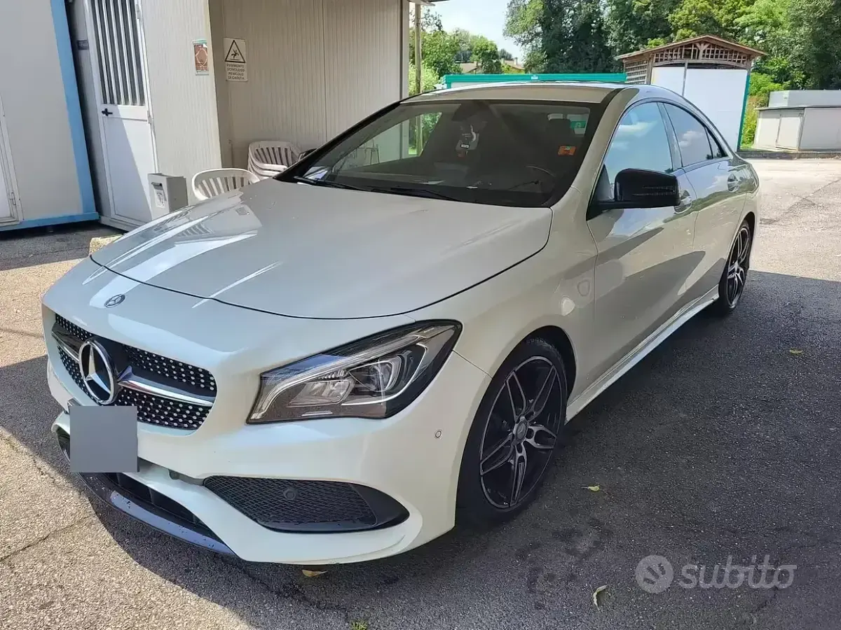 Usata Mercedes CLA200 136 CV (100 kW) 2017 Bianco Coupé