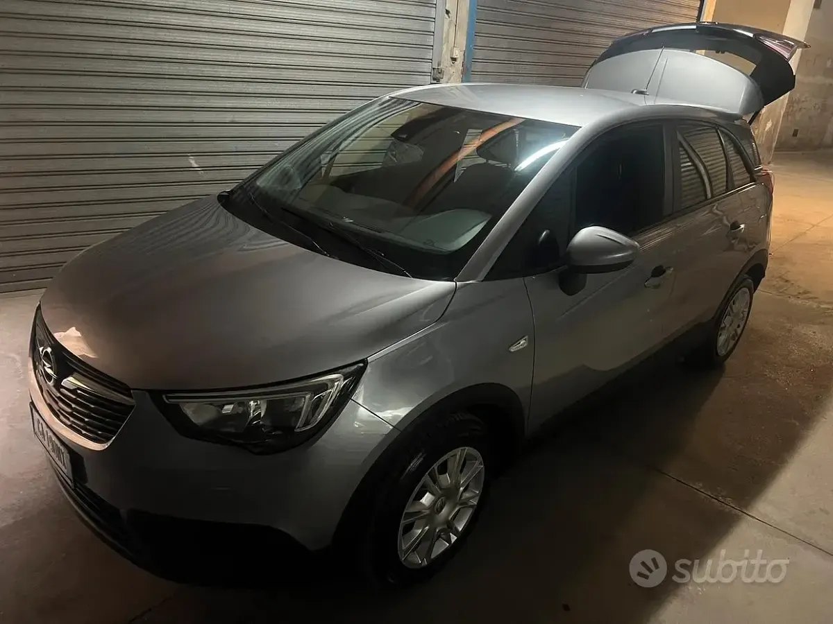 Usata Opel Crossland 83 CV (61 kW) 2020 Grigio SUV