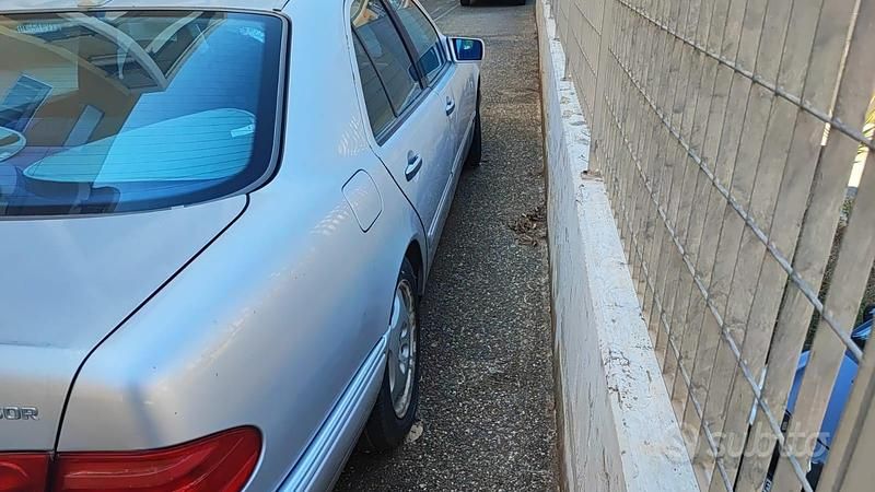 Usata Mercedes E200 136 CV (100 kW) 1998 Berlina