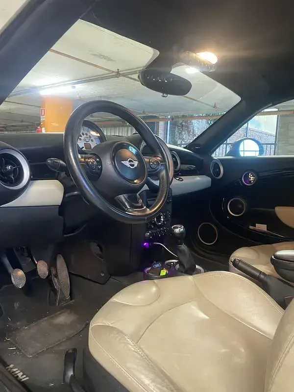 Usata Mini Cooper Roadster 122 CV (89 kW) 2012 Cabrio