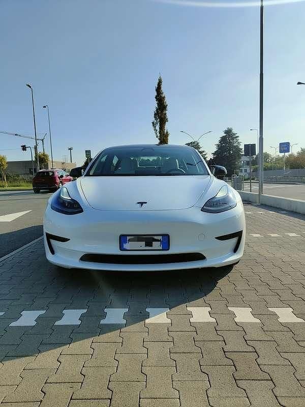 Usata Tesla Model 3 Standard Range 88 kW (120 CV) 2023 Berlina