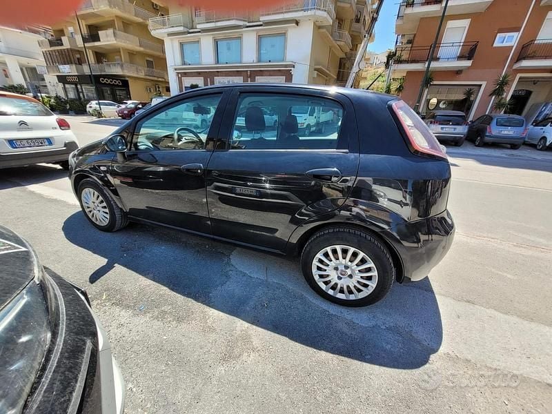 Usata Fiat Grande Punto Street 2014 Nero Utilitaria