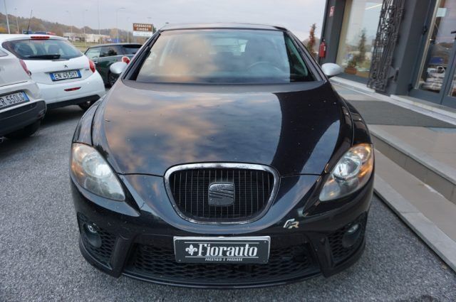 Nero Usata 2008 Seat Leon FR Tre volumi | 3800 € - Immagine 1/4