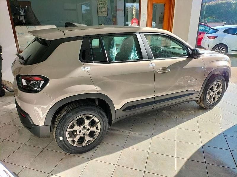 Usata Jeep Avenger Longitude 110 CV (80 kW) 2024 Bianco SUV