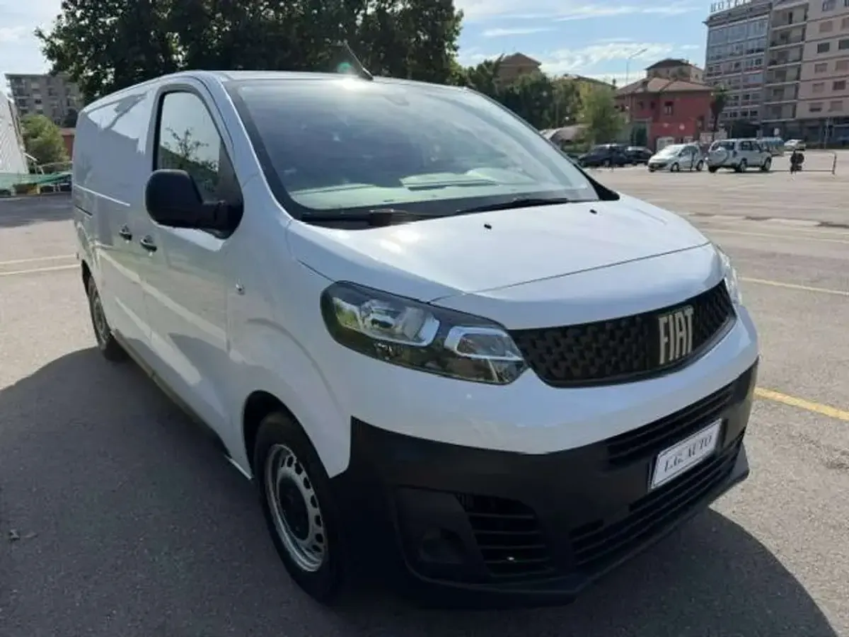 Usata Fiat Scudo 120 CV (88 kW) 2023 Bianco Furgone