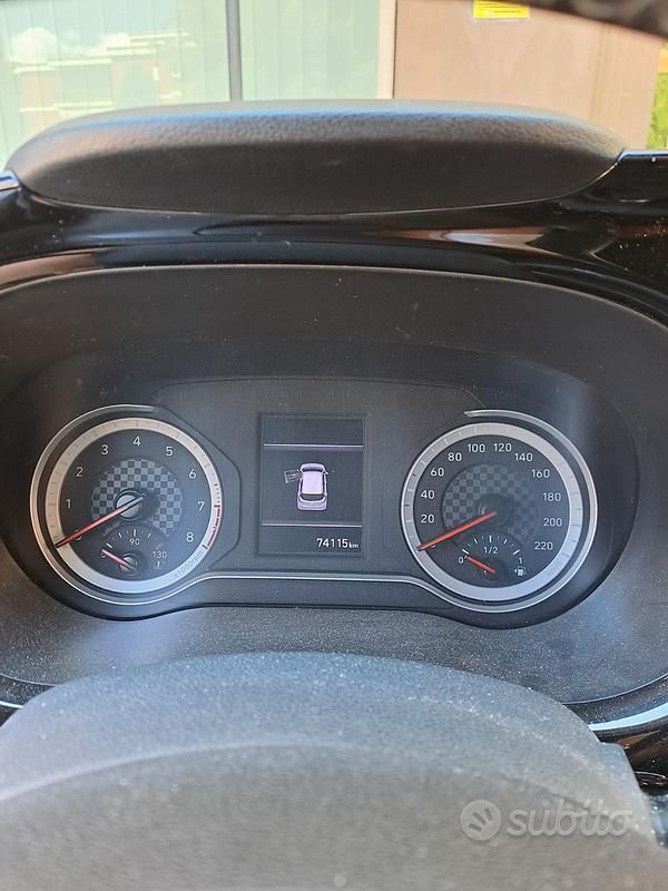 Usata Hyundai i10 Prime 67 CV (49 kW) 2020 Bianco Utilitaria