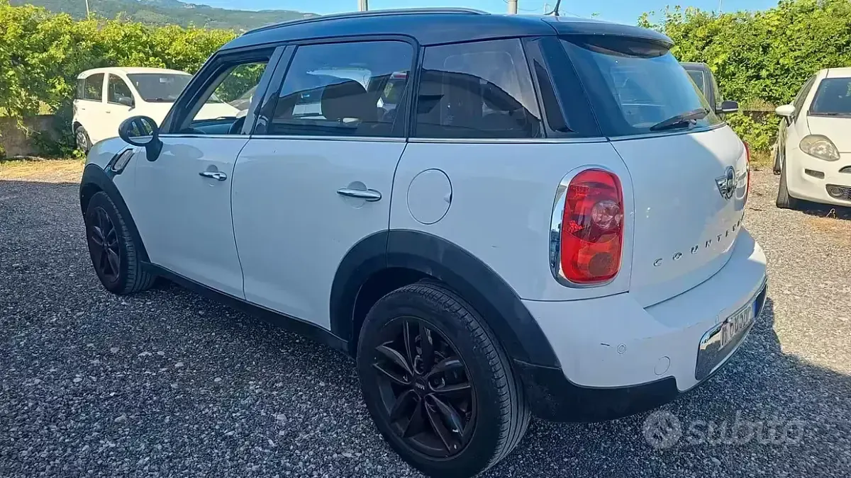 Usata Mini One D Countryman 111 CV (81 kW) 2014 Bianco SUV