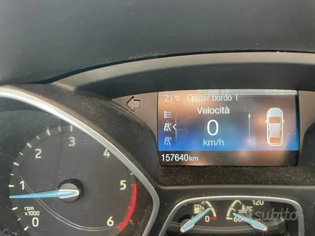 Usata Ford Focus 120 CV (88 kW) 2016 Grigio Station wagon
