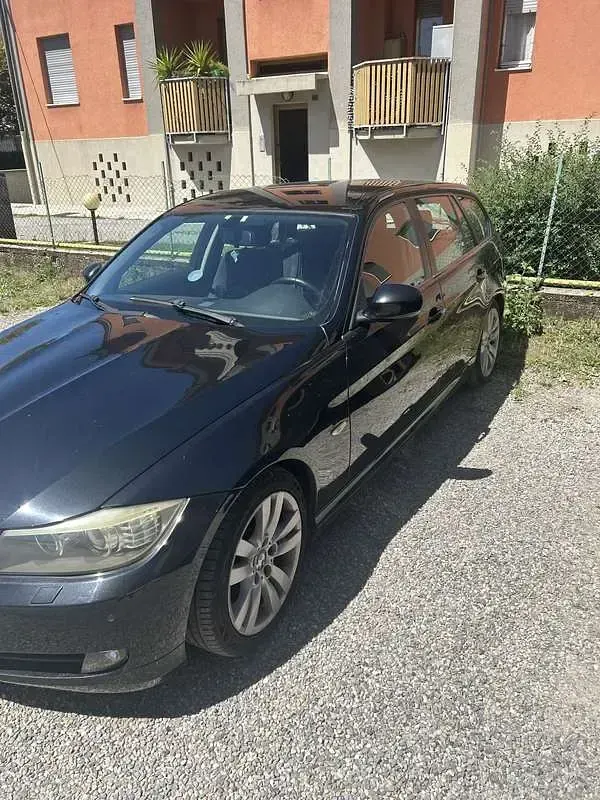 Usata BMW 320 177 CV (130 kW) 2009 Station wagon