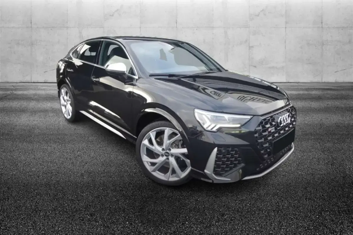 Usata Audi RS Q3 400 CV (294 kW) 2022 Nero SUV