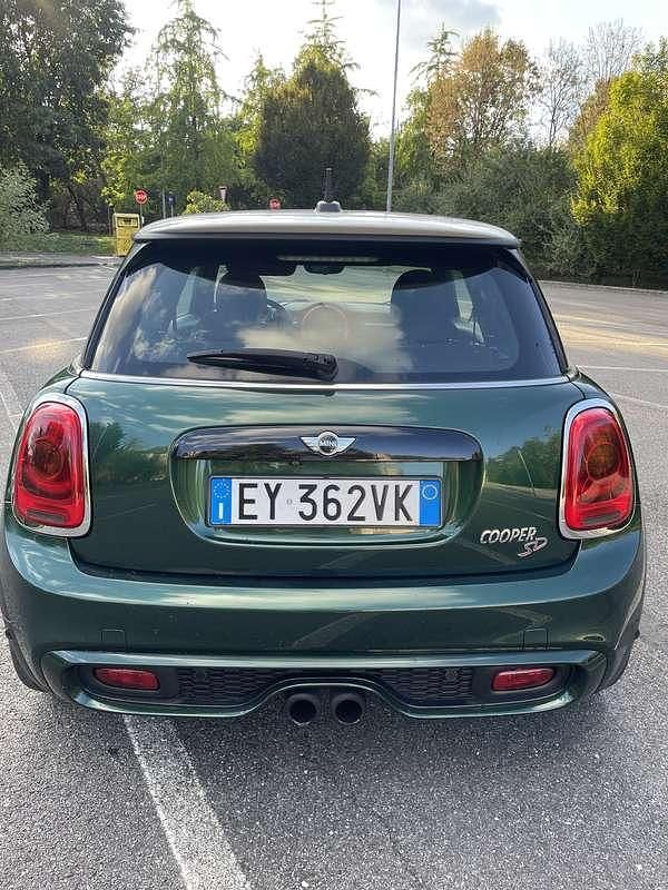 Begagnad Mini Cooper SD 170 HK (125 kW) 2015 Halvkombi