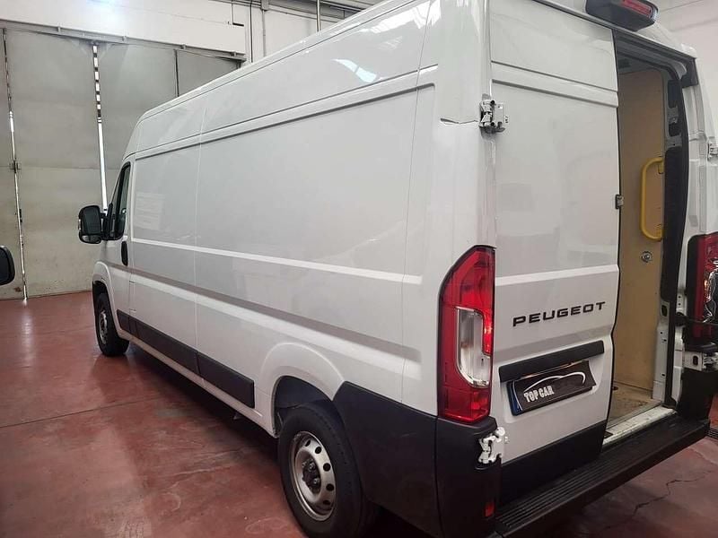Usata Peugeot Boxer 140 CV (102 kW) 2024 Bianco Furgone