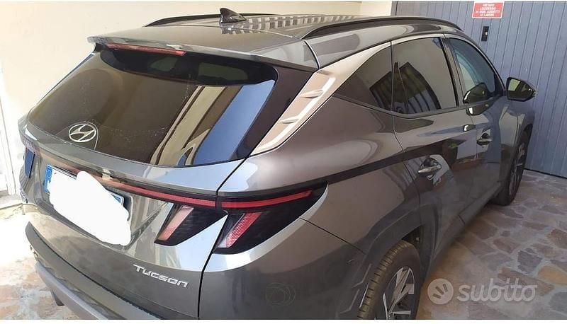Usata Hyundai Tucson 116 CV (85 kW) 2022 Verde SUV