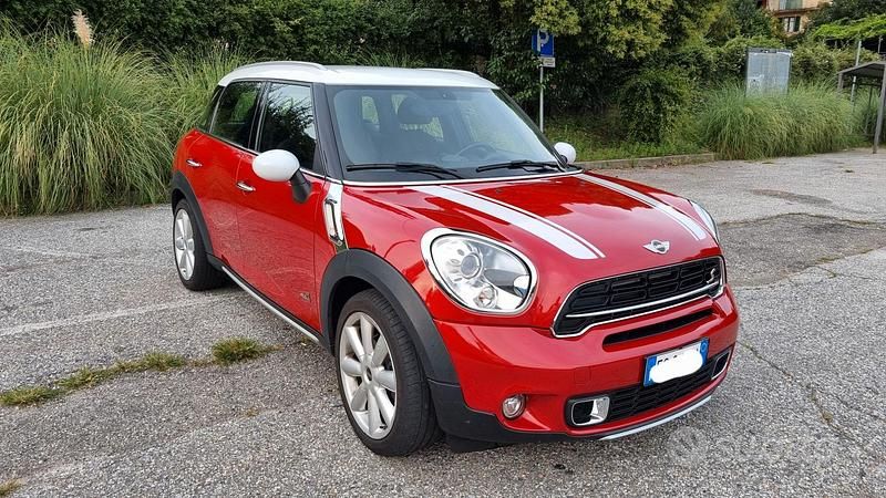 Usata Mini Cooper SD Countryman Business 143 CV (105 kW) 2017 Rosso SUV