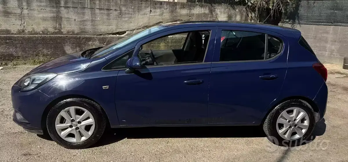 Usata Opel Corsa 69 CV (50 kW) 2015 Blu Utilitaria