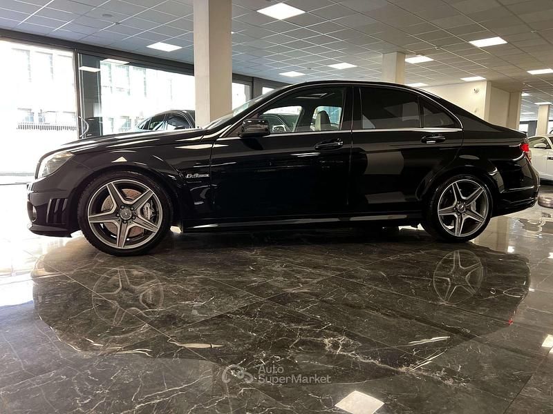 Usata Mercedes C63 AMG AMG 457 CV (336 kW) 2010 Nero Berlina
