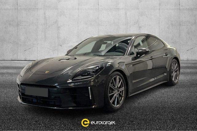 Usata Porsche Panamera 354 CV (260 kW) 2024 Grigio Berlina