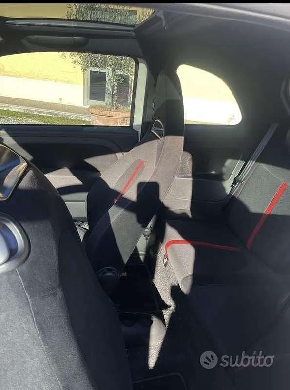 Usata Abarth 500 Esseesse 135 CV (99 kW) 2011 Utilitaria