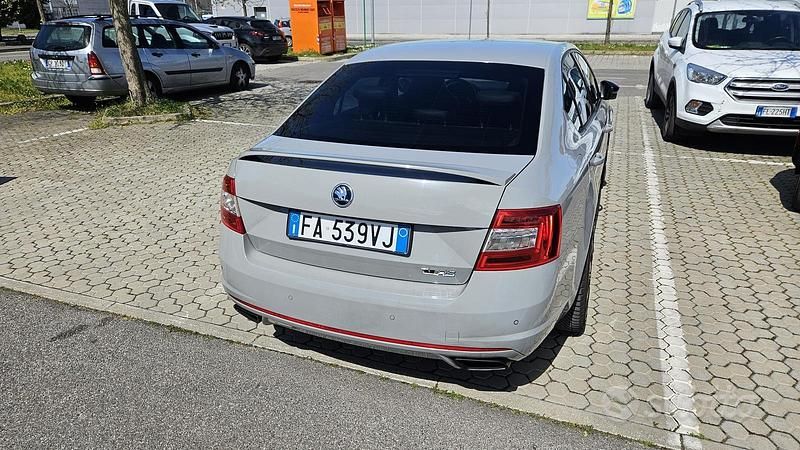 Usata Skoda Octavia vRS 2015 Utilitaria