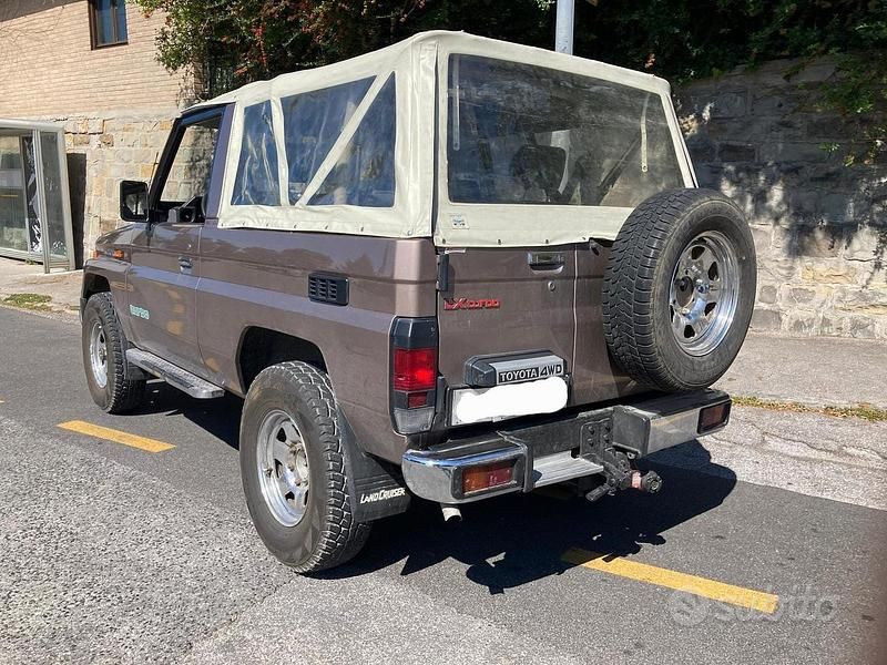 Usata Toyota Land Cruiser 1989 SUV