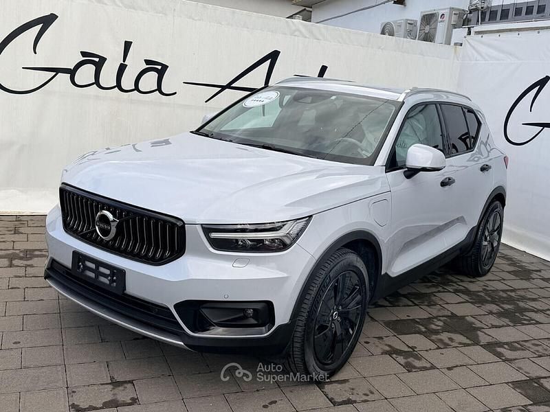 Occasion Volvo XC40 Inscription 129 ch (94 kW) 2021 Blanc SUV