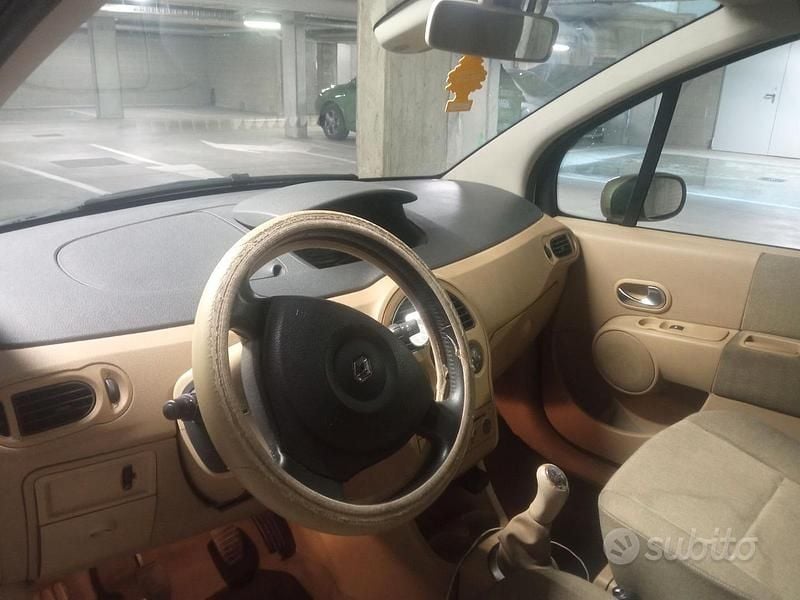 Usata Renault Modus 2004 Monovolume