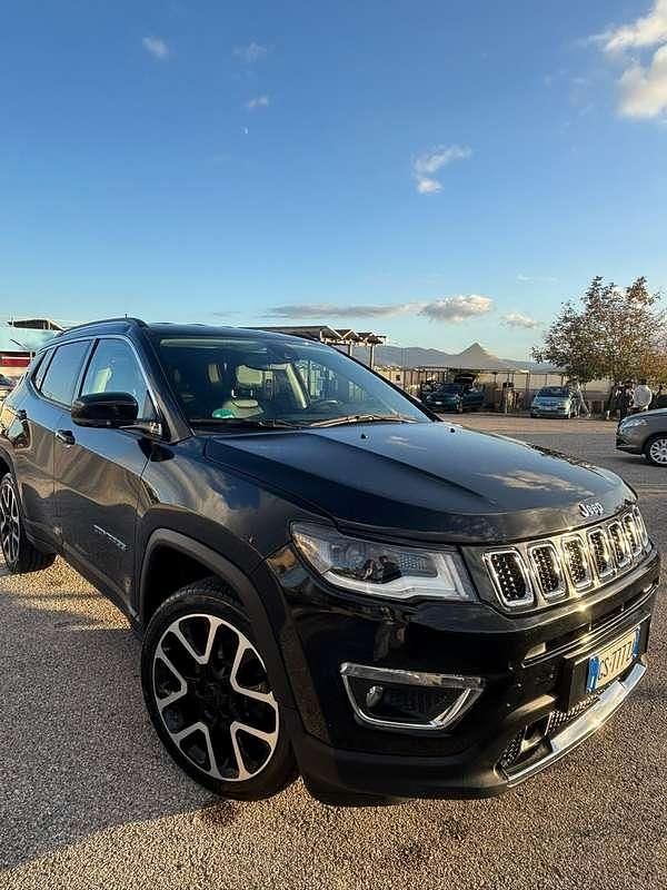 Usata Jeep Compass Limited 156 CV (114 kW) 2020 Nero SUV