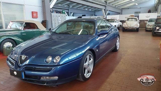 Usata Alfa Romeo GTV 201 CV (147 kW) 1995 Blu Coupé
