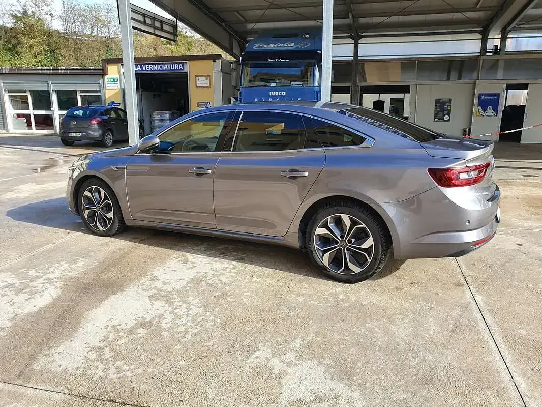 Usata Renault Talisman 160 CV (117 kW) 2018 Berlina