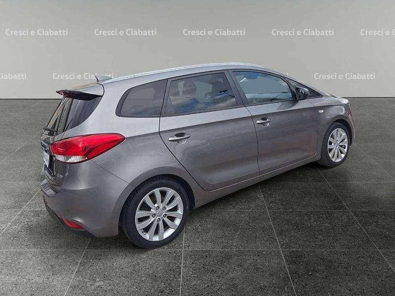 Usata Kia Carens 141 CV (103 kW) 2007 Oro Monovolume
