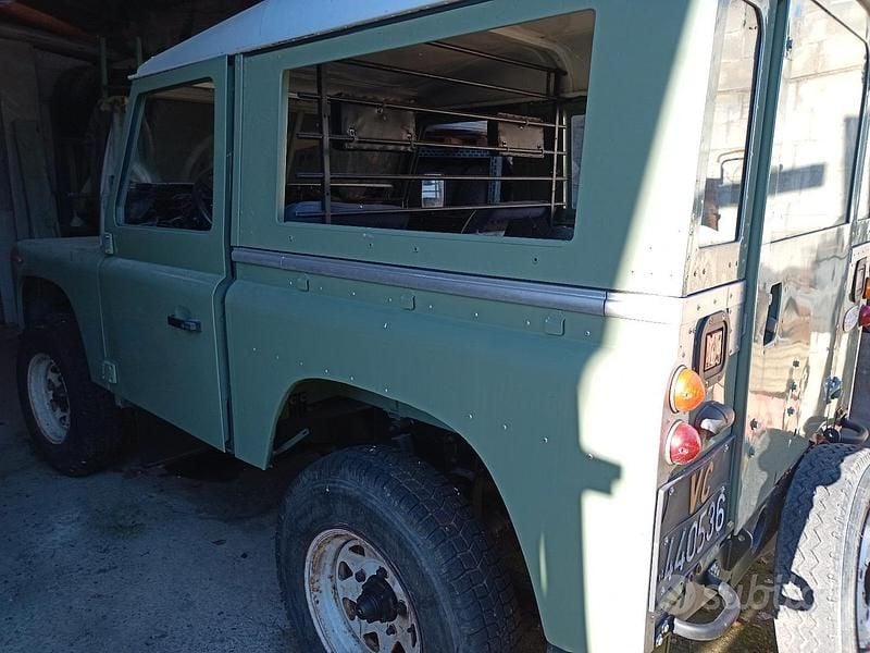 Usata Land Rover 88 1970 Verde SUV