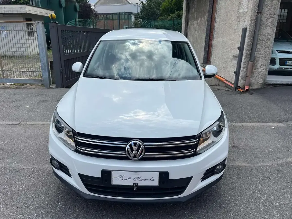 Usata VW Tiguan 125 CV (91 kW) 2016 Bianco SUV