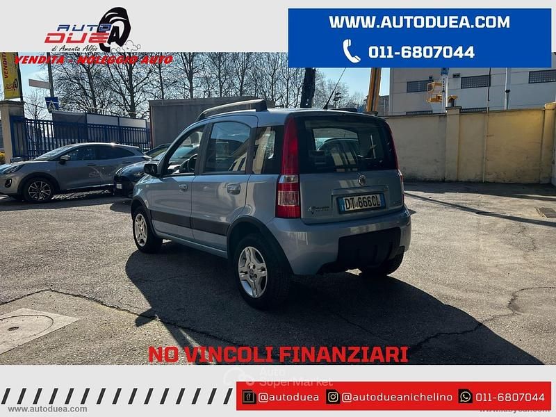 Usata Fiat Panda Climbing 60 CV (44 kW) 2008 Blu/azzurro Utilitaria