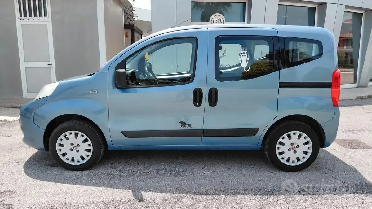 Usata Fiat Qubo Dynamic 77 CV (56 kW) 2011 Blu Monovolume
