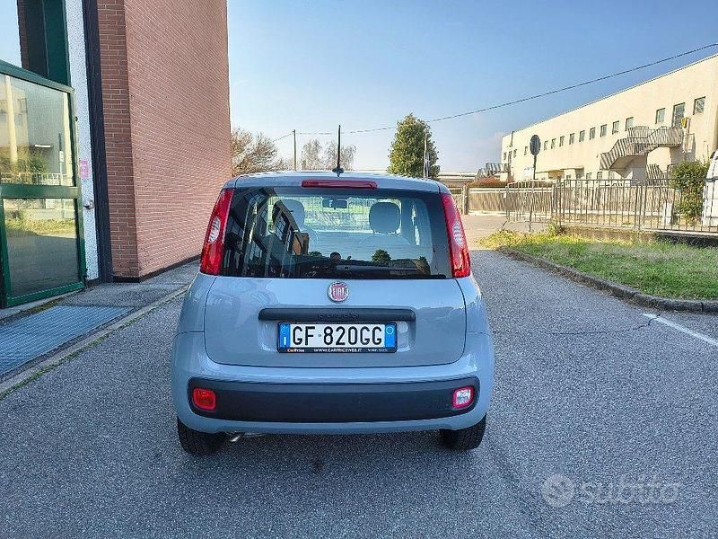 Usata Fiat Panda Easy 69 CV (50 kW) 2021 Grigio Utilitaria