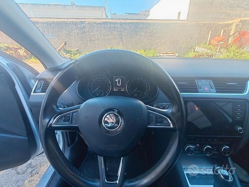 Usata Skoda Octavia 116 CV (85 kW) 2018 Grigio Station wagon