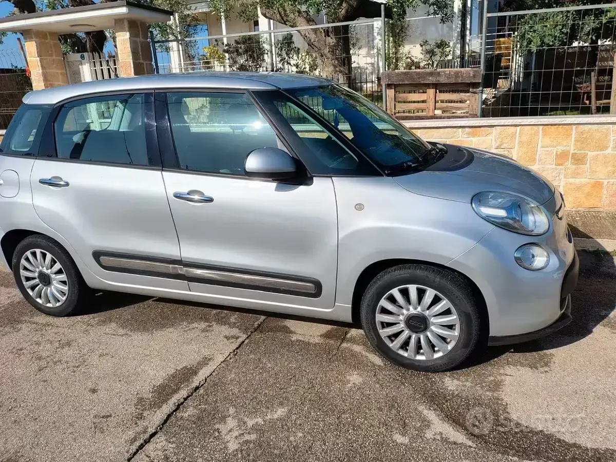 Usata Fiat 500L Pop 85 CV (62 kW) 2013 Bluazzurro Monovolume