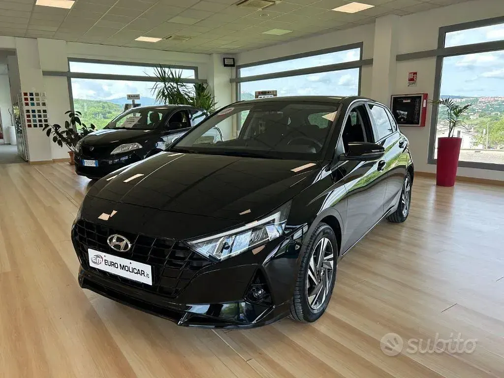 Usata Hyundai i20 84 CV (61 kW) 2023 Nero Utilitaria