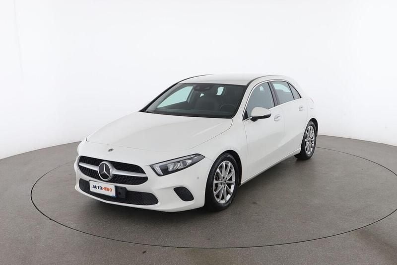 Bianco Usata 2018 Mercedes A200 Premium Tre volumi | 19.999 € (Buon prezzo) - Immagine 1/4