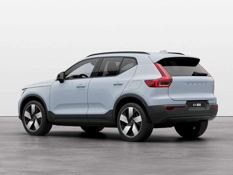 Nuova Volvo EX40 Plus 175 kW (239 CV) 2025 SUV